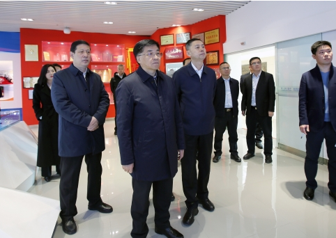 长春市人大常委会党组书记、主任王志厚一行到水电一局调研